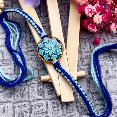 Simple sobar flower design thread Rakhi