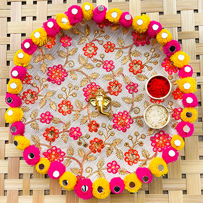 Beautiful floral design Rakhi Thali