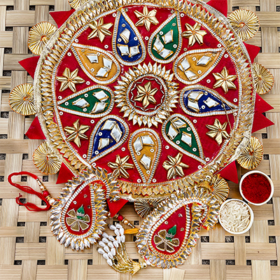 Fancy rakhi thali with Set of bhaiya bhabi rakhi