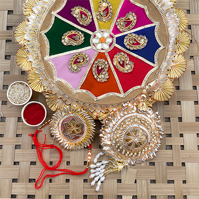 Trendy Rakhi Thali with combo of rakhi