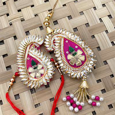 Eye catchy Rakhi for bhaiya bhabhi