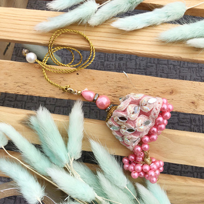 preety pink chuda Rakhi with pink pearl