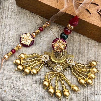 Magnificient Gold Bracelet & Jewellery Style Bhaiya Bhabhi Rakhi